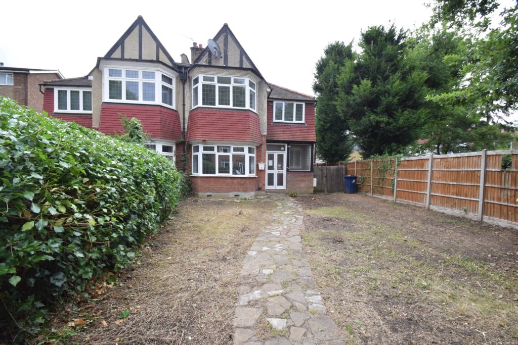 Argyle Road, Ealing, W13