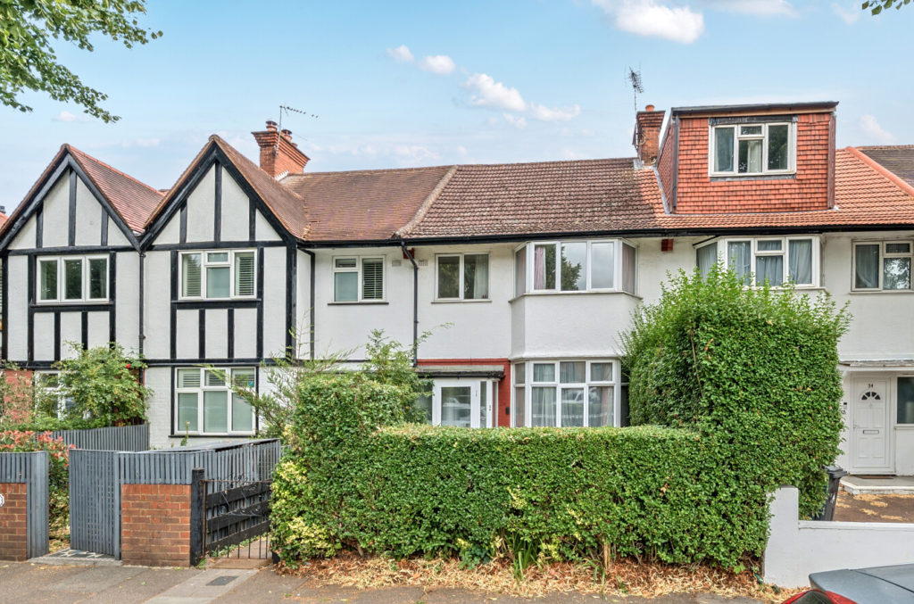 Princes Avenue, Acton W3 8LS
