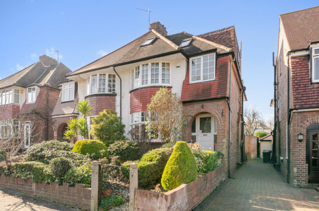 Claremont Road, Ealing, W13