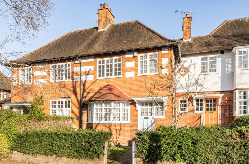 Brentham Way, Ealing, W5