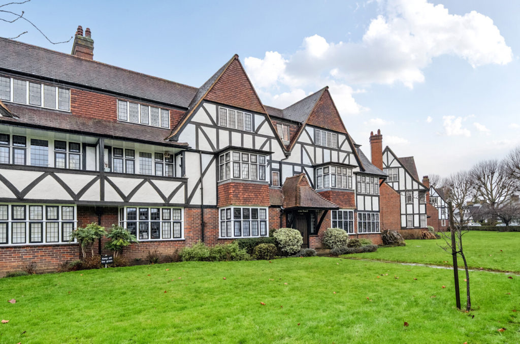 Devon Court, Links Road, West Acton W3