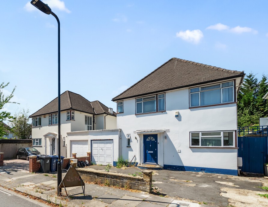 Haymills Estate W5 - For sale