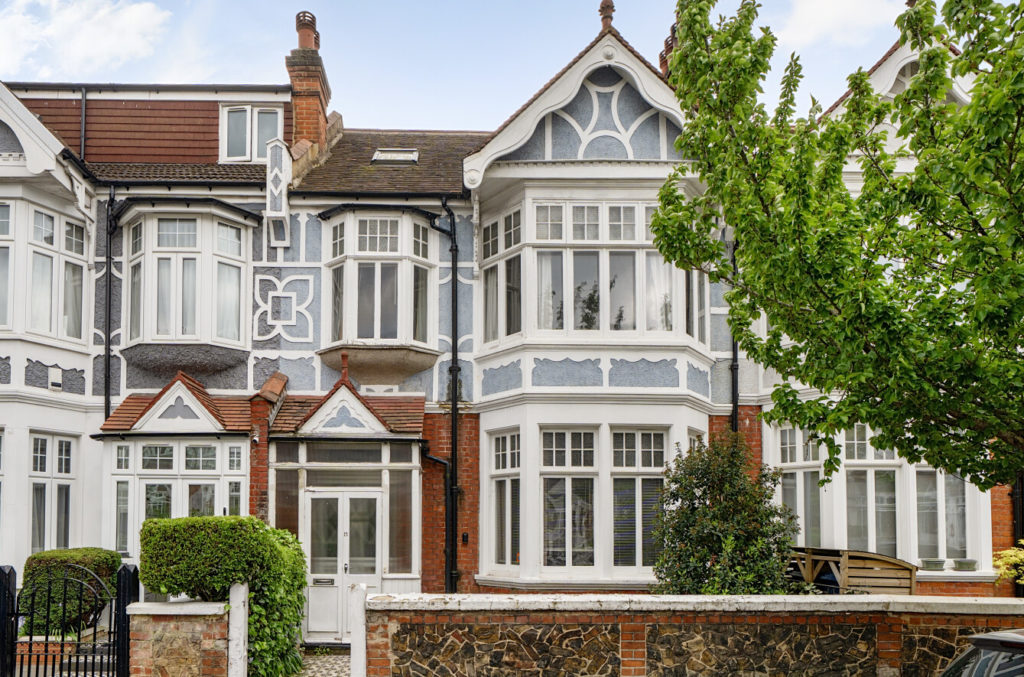 For sale – Byron Road, Ealing Common W5