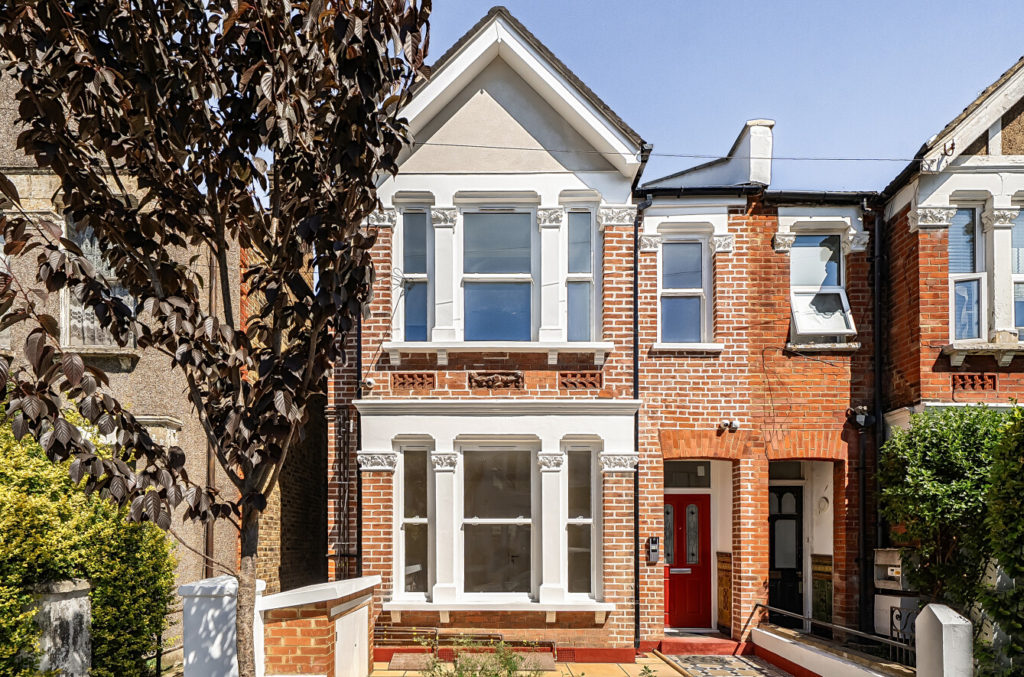 Willcott Road, Acton, W3