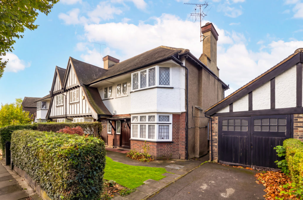 Monks Drive, West Acton, W3