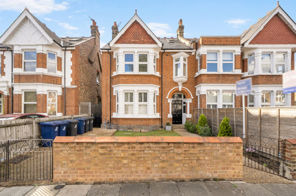 Twyford Avenue, West Acton, W3